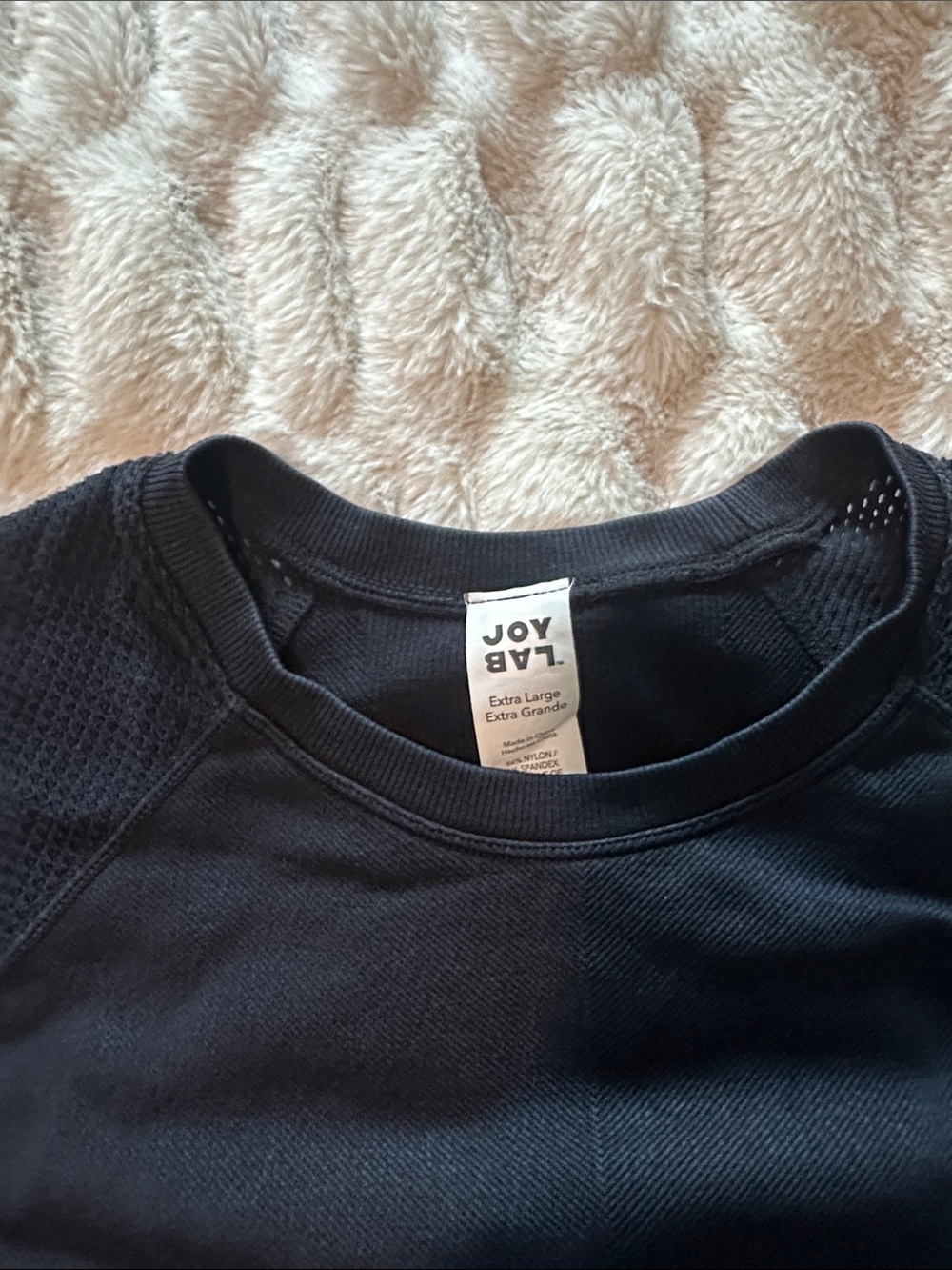 JoyLab Black Women’s' Cropped Active Tee Large - Picture 3 of 8